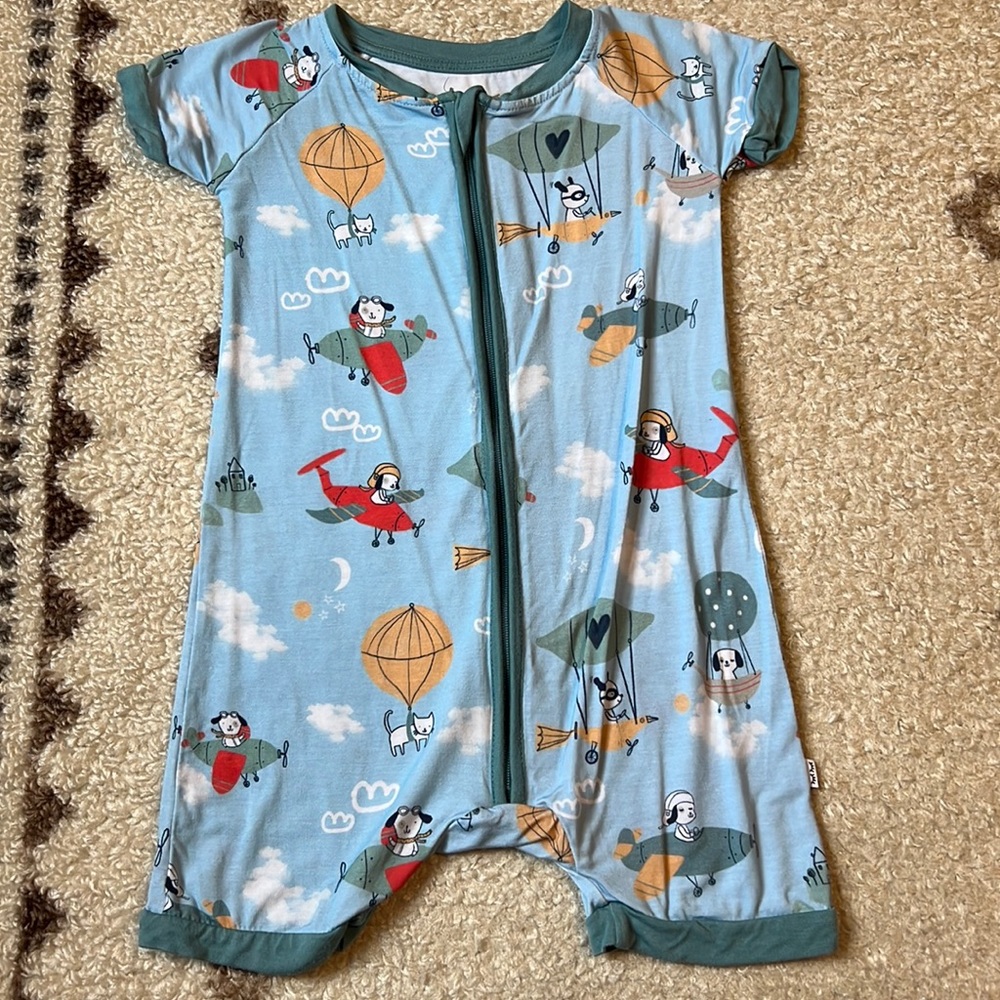 Little Sleepies Puppy dog in planes Shorty 18-24 months